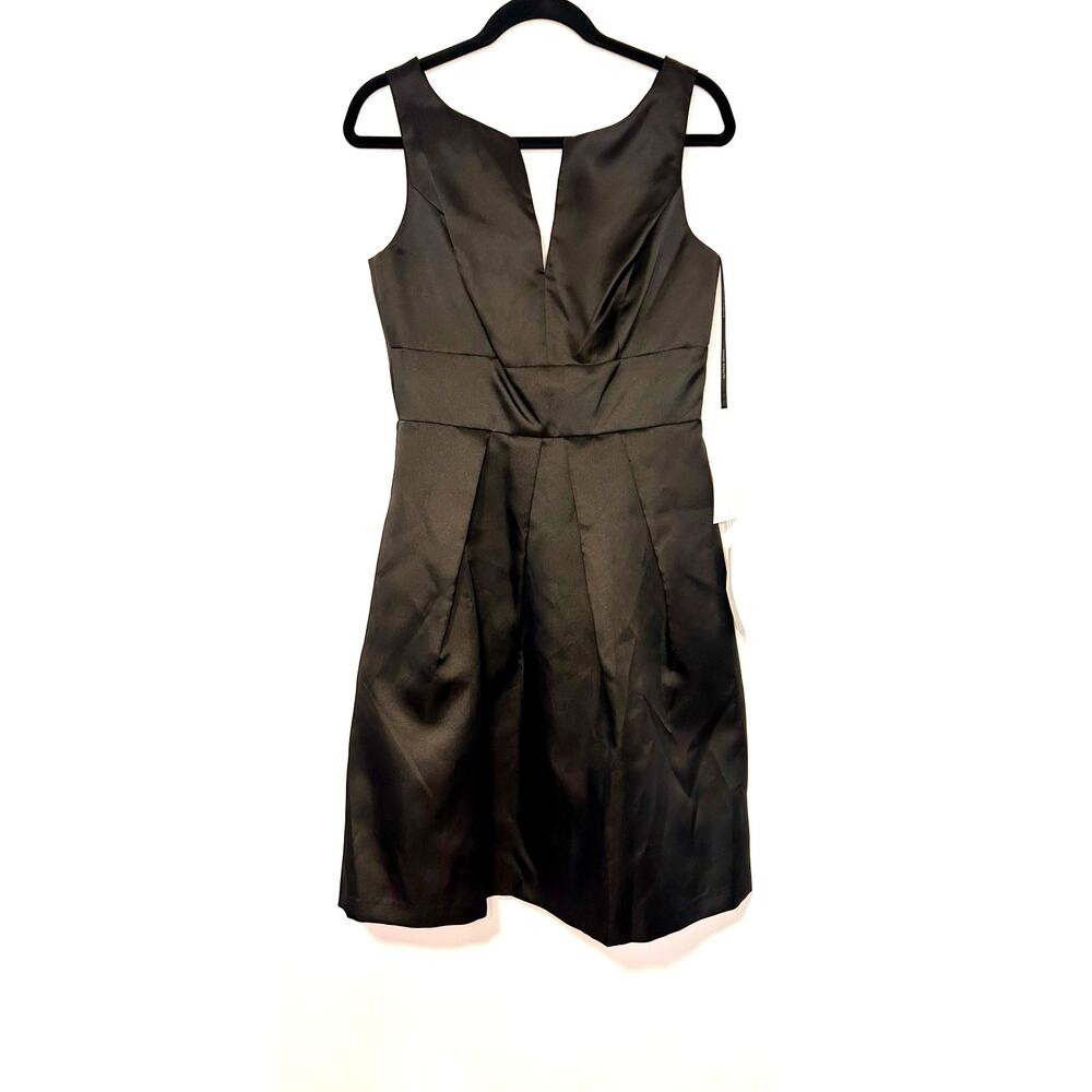 Alfred Sung Black Cocktail Dress. Size 8. NWT.